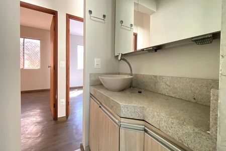 Apartamento à venda com 115m², 5 quartos e 1 vaga Apartamento à venda com 115m², 5 quartos e 1 vagaBanheiro