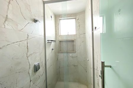 Apartamento à venda com 115m², 5 quartos e 1 vaga Apartamento à venda com 115m², 5 quartos e 1 vagaBanheiro