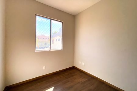 Quarto 2 de apartamento à venda com 5 quartos, 115m² em Castelo, Belo Horizonte