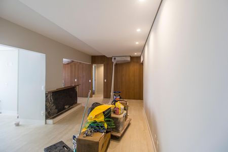 Sala de apartamento para alugar com 2 quartos, 105m² em Empresarial 18 do Forte, Barueri