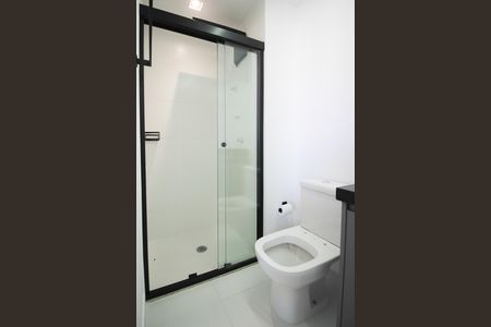 Banheiro de apartamento para alugar com 1 quarto, 24m² em Vila Nova Conceição, São Paulo