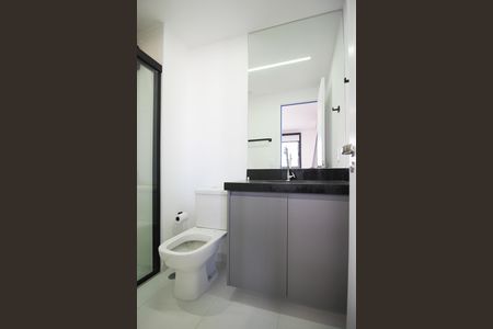 Banheiro de apartamento para alugar com 1 quarto, 24m² em Vila Nova Conceição, São Paulo