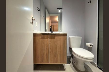 Apartamento para alugar com 23m², 1 quarto e sem vaga Apartamento para alugar com 23m², 1 quarto e sem vagaBanheiro da Suíte