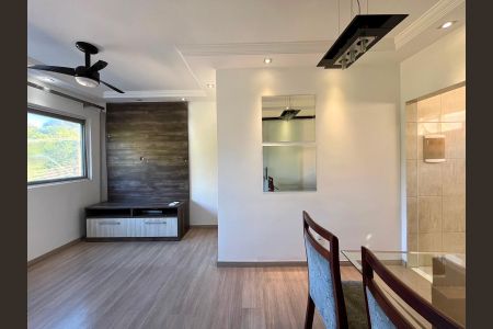 Apartamento à venda com 72m², 3 quartos e 1 vaga Apartamento à venda com 72m², 3 quartos e 1 vagaSala