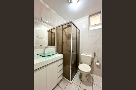 Apartamento à venda com 72m², 3 quartos e 1 vaga Apartamento à venda com 72m², 3 quartos e 1 vagaBanheiro