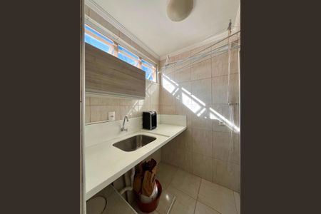 Apartamento à venda com 72m², 3 quartos e 1 vaga Apartamento à venda com 72m², 3 quartos e 1 vagaÁrea de serviço