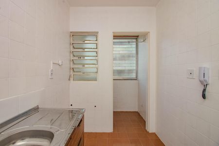 Cozinha/Área de serviço de apartamento para alugar com 1 quarto, 62m² em Sarandi, Porto Alegre