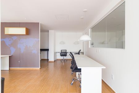 Apartamento para alugar com 29m², 1 quarto e 1 vaga Apartamento para alugar com 29m², 1 quarto e 1 vagaCoworking