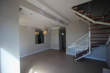 Casa de condomínio para alugar com 110m², 3 quartos e 2 vagas