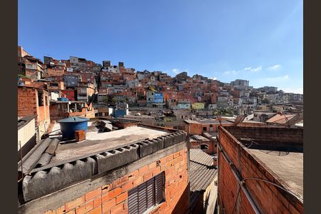Vista  de casa à venda com 1 quarto, 200m² em Cidade São Jorge, Santo André