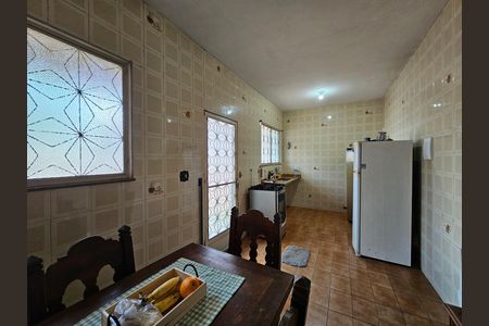 Casa para alugar com 100m², 3 quartos e 2 vagasCozinha
