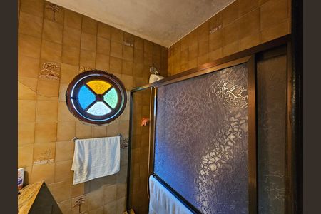 Casa para alugar com 100m², 3 quartos e 2 vagasBanheiro