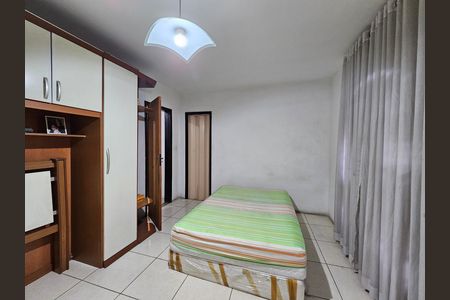 Casa para alugar com 100m², 3 quartos e 2 vagasSuíte 