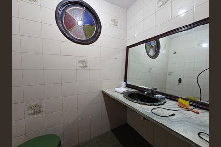 Casa para alugar com 100m², 3 quartos e 2 vagasLavabo