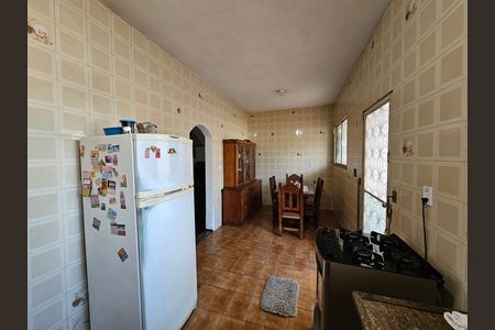 Casa para alugar com 100m², 3 quartos e 2 vagasCozinha