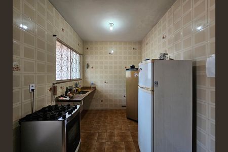 Casa para alugar com 100m², 3 quartos e 2 vagasCozinha