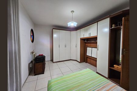 Casa para alugar com 100m², 3 quartos e 2 vagasSuíte 