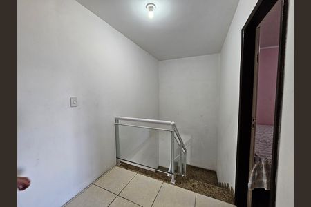 Casa para alugar com 100m², 3 quartos e 2 vagasHall Segundo andar
