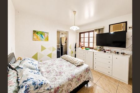 Casa para alugar com 128m², 3 quartos e 5 vagas Casa para alugar com 128m², 3 quartos e 5 vagasQuarto