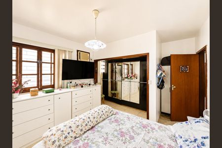 Quarto de casa para alugar com 3 quartos, 128m² em Centro, Gravataí