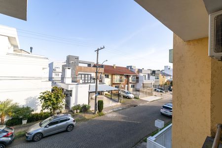 Sacada de casa à venda com 3 quartos, 170m² em Hípica, Porto Alegre