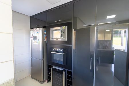 Casa à venda com 170m², 3 quartos e sem vaga Casa à venda com 170m², 3 quartos e sem vagaCozinha