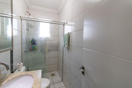 Banheiro de casa à venda com 3 quartos, 170m² em Hípica, Porto Alegre