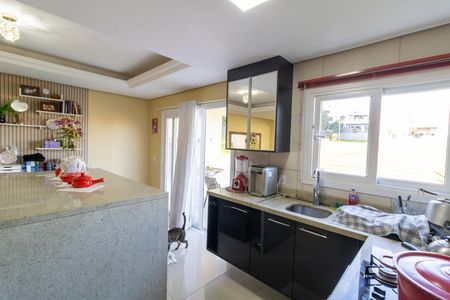 Casa à venda com 170m², 3 quartos e sem vaga Casa à venda com 170m², 3 quartos e sem vagaCozinha