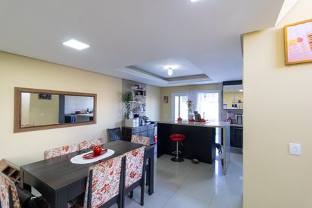Sala de casa à venda com 3 quartos, 170m² em Hípica, Porto Alegre