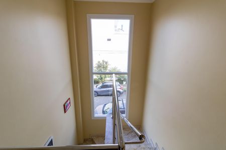 Escada de casa à venda com 3 quartos, 170m² em Hípica, Porto Alegre