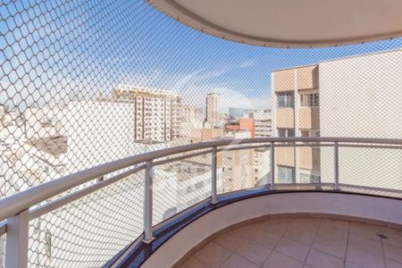 Apartamento à venda com 3 quartos, 123m² em Itaim Bibi, São Paulo