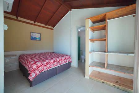 Casa para alugar com 300m², 2 quartos e 2 vagasSuíte 2