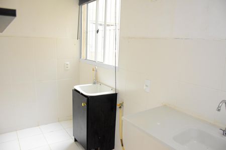 Cozinha/Área de serviço de apartamento para alugar com 2 quartos, 41m² em Parque Marechal Rondon, Cachoeirinha