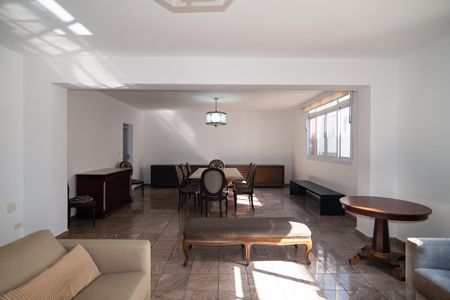 Apartamento à venda com 230m², 3 quartos e 2 vagas