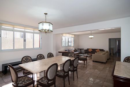 Apartamento à venda com 230m², 3 quartos e 2 vagas