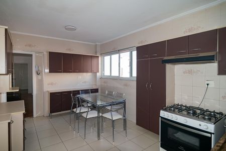 Apartamento à venda com 230m², 3 quartos e 2 vagas