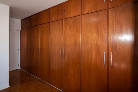 Apartamento à venda com 3 quartos, 230m² em Bela Vista, São Paulo