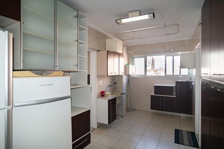 Apartamento à venda com 230m², 3 quartos e 2 vagas