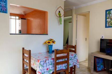 Sala de apartamento à venda com 2 quartos, 49m² em Conjunto Promorar Raposo Tavares, Osasco