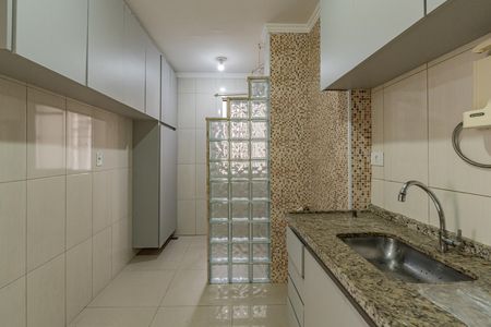 Cozinha de apartamento para alugar com 2 quartos, 65m² em Vila Moraes, São Paulo