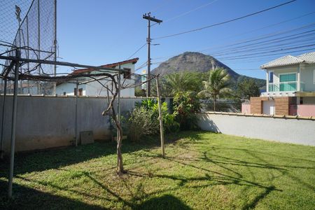 Casa de condomínio para alugar com 251m², 4 quartos e 2 vagas Casa de condomínio para alugar com 251m², 4 quartos e 2 vagasQuintal
