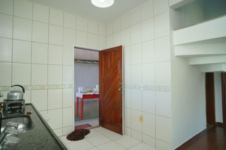 Casa de condomínio para alugar com 251m², 4 quartos e 2 vagas Casa de condomínio para alugar com 251m², 4 quartos e 2 vagasCozinha