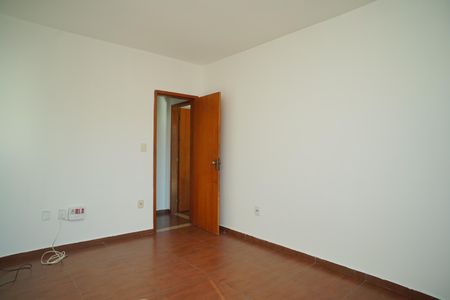 Casa de condomínio para alugar com 251m², 4 quartos e 2 vagas Casa de condomínio para alugar com 251m², 4 quartos e 2 vagasQuarto 4