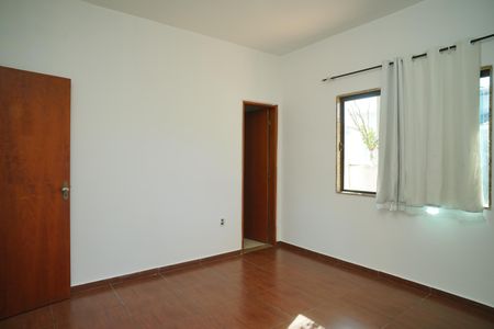 Casa de condomínio para alugar com 251m², 4 quartos e 2 vagas Casa de condomínio para alugar com 251m², 4 quartos e 2 vagasQuarto 1