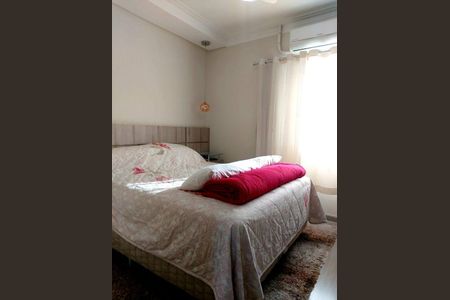Casa à venda com 100m², 3 quartos e 2 vagas
