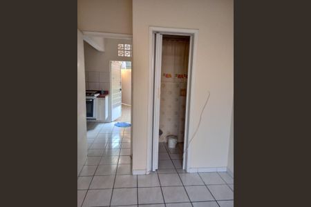 Casa para alugar com 110m², 2 quartos e sem vaga