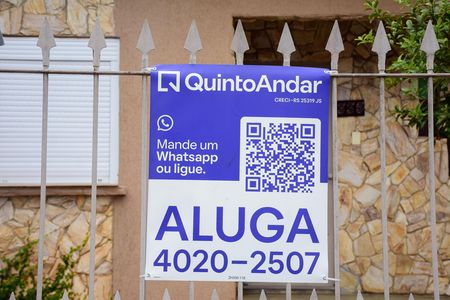 Casa para alugar com 180m², 2 quartos e 3 vagas Casa para alugar com 180m², 2 quartos e 3 vagasPlaca
