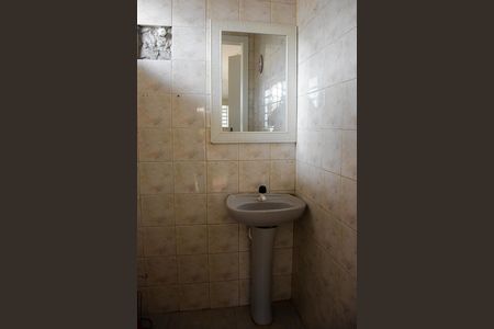 Casa para alugar com 180m², 2 quartos e 3 vagas Casa para alugar com 180m², 2 quartos e 3 vagasBanheiro 2