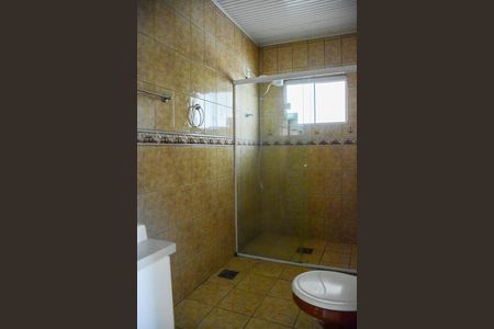 Casa para alugar com 180m², 2 quartos e 3 vagas Casa para alugar com 180m², 2 quartos e 3 vagasBanheiro 1