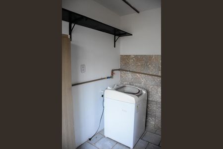 Casa para alugar com 180m², 2 quartos e 3 vagas Casa para alugar com 180m², 2 quartos e 3 vagasLavanderia